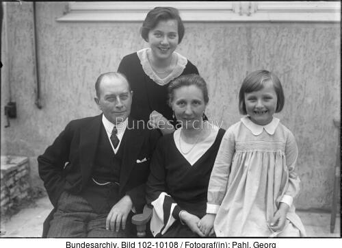 Julius Curtius mit Familie