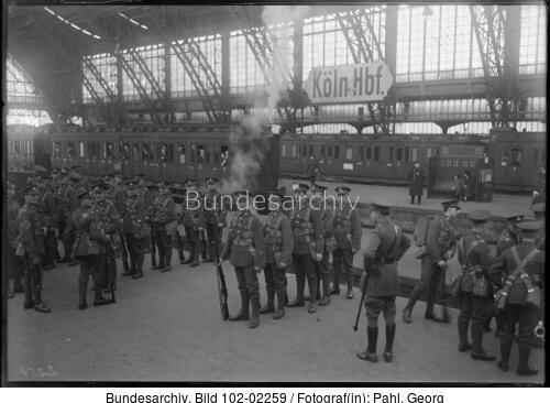 Köln, HBF, britische Truppen