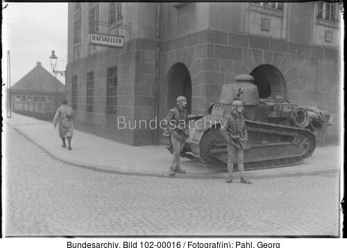 Gelsenkirchen-Buer, Französischer Panzer