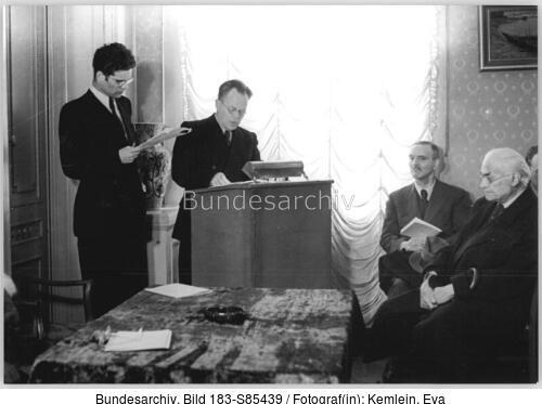 Berlin, Haus der Kultur der SU, Ausstellung, Eröffnung