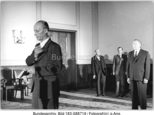 Berlin, DDR-Gründung, Empfang bei Tschuikow