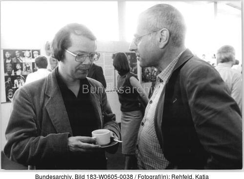 Berlin, Theaterkongress, Teilnehmer im Gespräch
