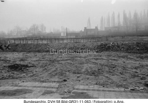 Berlin, Mauer, S-Bahnhof Wilhelmsruh