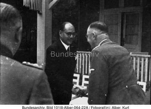 Subhas Chandra Bose bei Heinrich Himmler