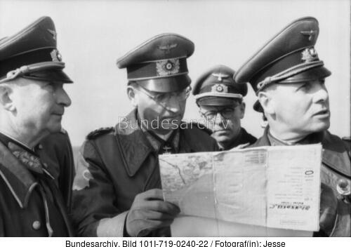 Pas de Calais, Rommel mit Offizeren