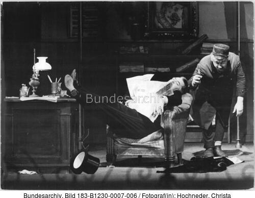Berlin, Staatsoper, Szene aus der Operette "Die Fledermaus"