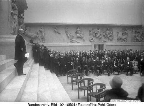 Berlin, Pergamonsaal, Übergabe, Waetzoldt