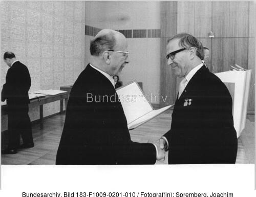 Berlin, Nationalpreis an Theo Balden
