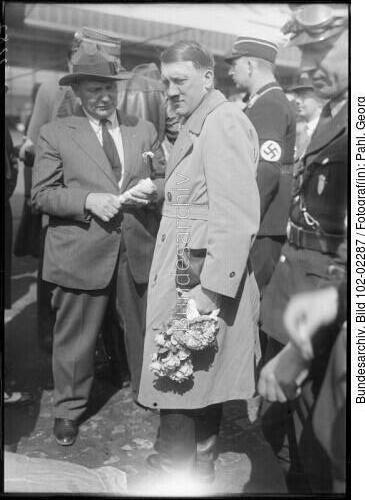 Berlin-Tempelhof, Hitler und Göring