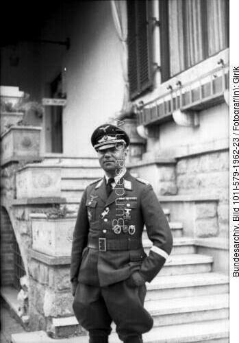 Italien, Alfred Schlemm