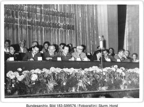 Berlin, Nationale Front, Tagung, Präsidium