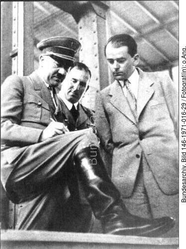 Nürnberg, Adolf Hitler, <span class="match">Albert Speer</span>