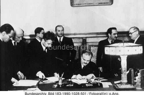 Moskau, Unterzeichnung Grenzvertrag