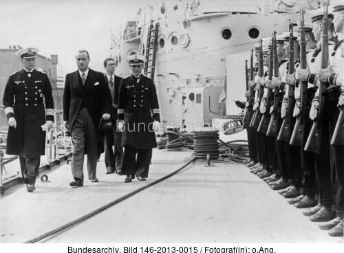Danzig, Carl J. Burckhardt auf Kriegsschiff