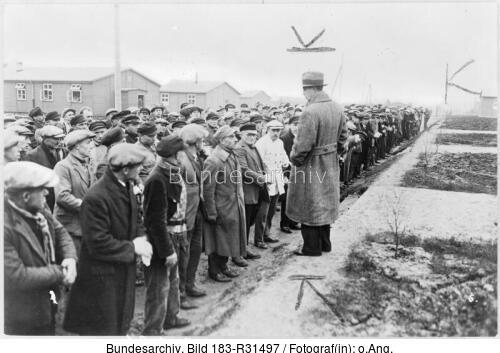 KZ Esterwegen, Rudolf Diels vor Häftlingen