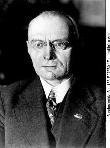 Alexander v. Falkenhausen