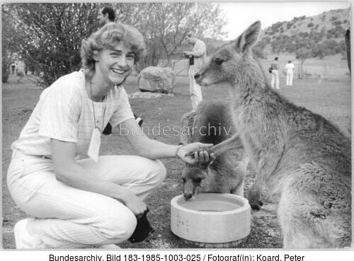 Canberra (Australien), Heike Drechsler und Känguruh
