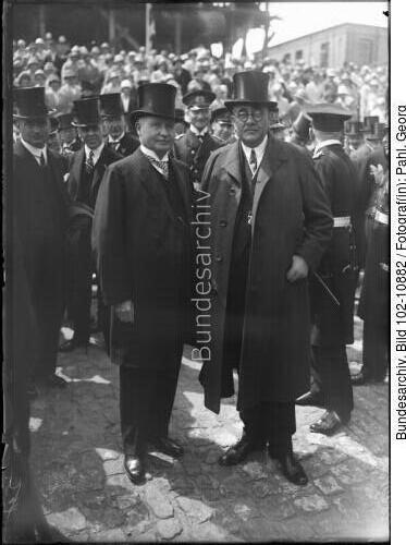Wilhelmshaven, Wilhelm Groener, Gustav Noske