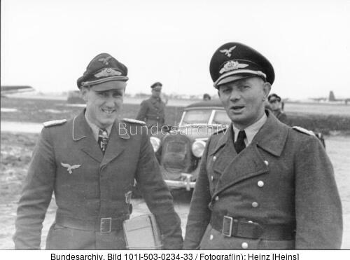 Russland, Rall mit Offizier, Flugplatz