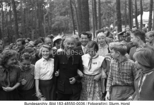 Bei Biesenthal, Besuch Ho Chi Minhs bei Pionieren