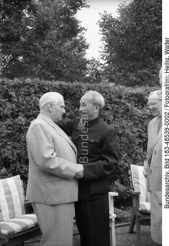 Berlin, Besuch Ho Chi Minh bei Wilhelm Pieck
