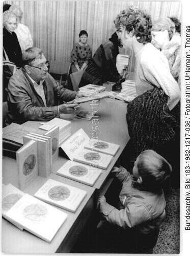 Berlin, Autogrammstunde Heinz Knobloch