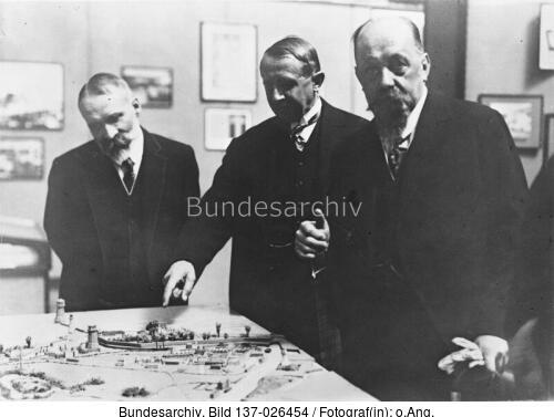 Wien, Ernst Streeruwitz, Theodor Wanner