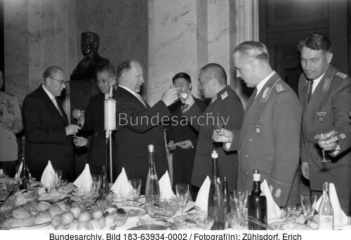 Berlin, Chinesische Militärdelegation, Ulbricht, Peng