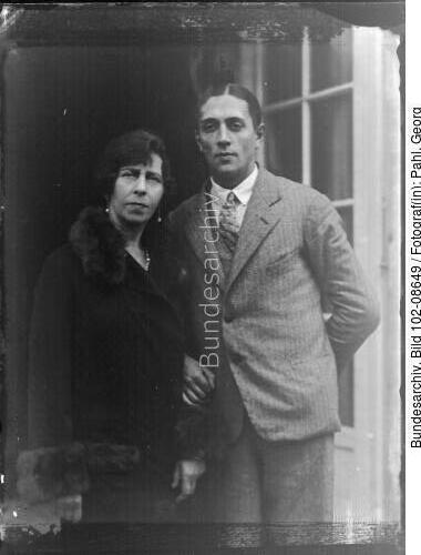 Victoria Zoubkoff, Alexander Zoubkoff