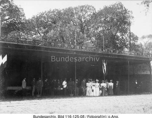 Tsingtau, Gelber Tempel, Prinz Heinrich