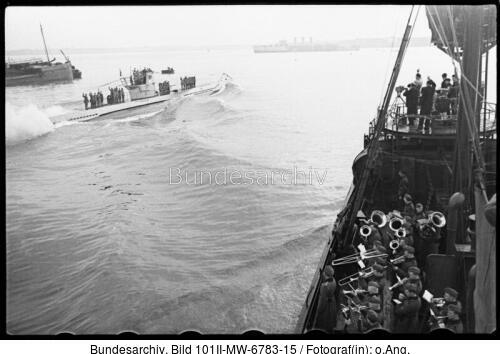 Frankreich, U-99 auslaufend