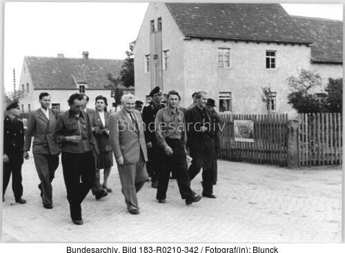 Adelsdorf, Besuch durch Max Seydewitz