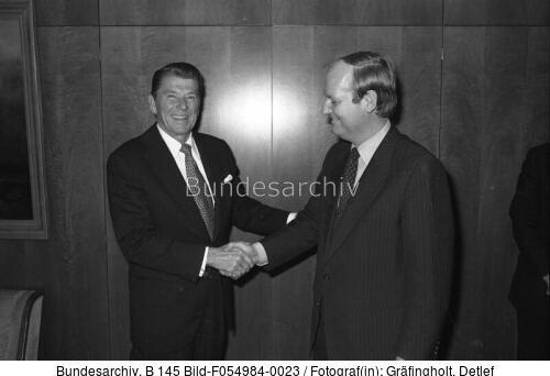 Ronald Reagan, Dietrich Stobbe