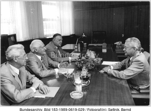 Berlin, Gespräch Günter Mittag, Hans-Peter Stihl