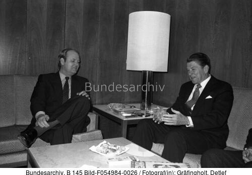 Ronald Reagan, Dietrich Stobbe
