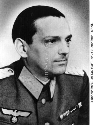 Helmuth Stieff