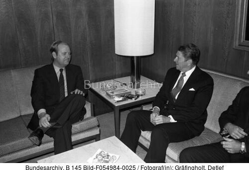 Ronald Reagan, Dietrich Stobbe