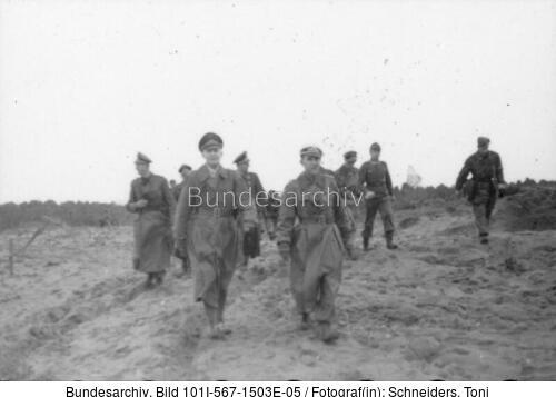 San Felice, Inspektion von Fallschirmtruppen