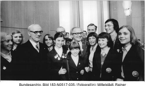 Berlin, Sportlerempfang durch Erich Honecker