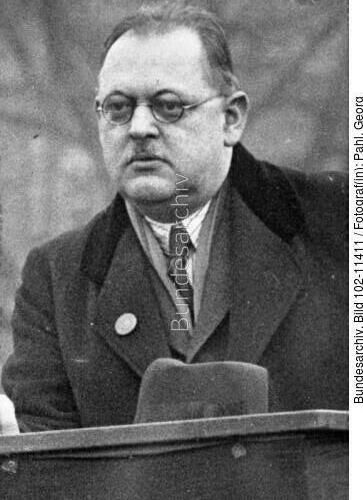 Hermann Müller