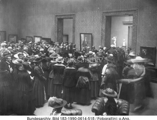 Große Berliner Kunstausstellung, Eröffnung