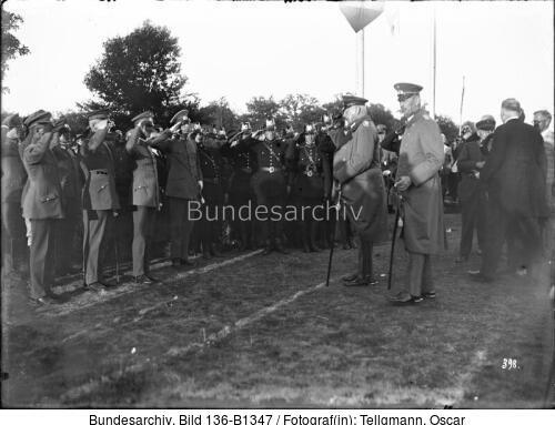 Flugtag Bad Mergentheim, Paul v. Hindenburg, Oskar v. Hindenburg
