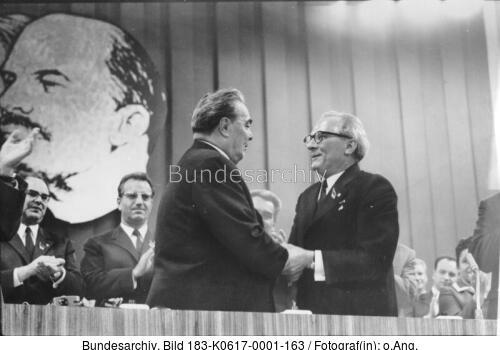 Berlin, VIII. SED-Parteitag, Breshnew, Honecker