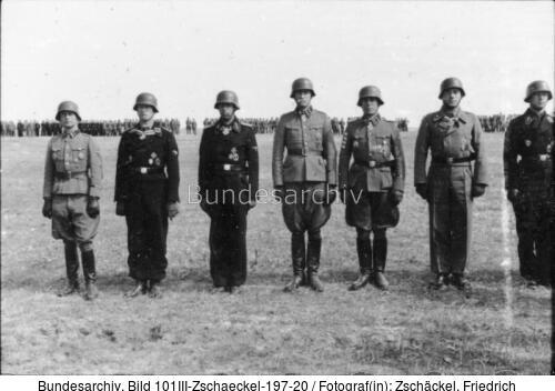Russland, Waffen-SS-Männer mit Ritterkreuz