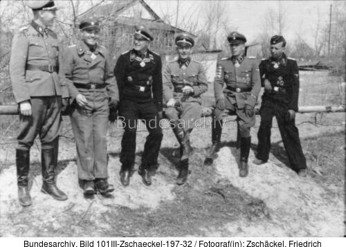 Russland, Waffen-SS-Männer mit Ritterkreuz