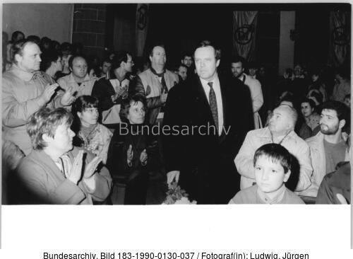 Erfurt, Volker Rühe bei Wahlkampf für DA