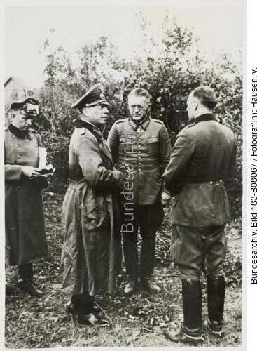 Russland, General Georg v. Küchler, Offiziere
