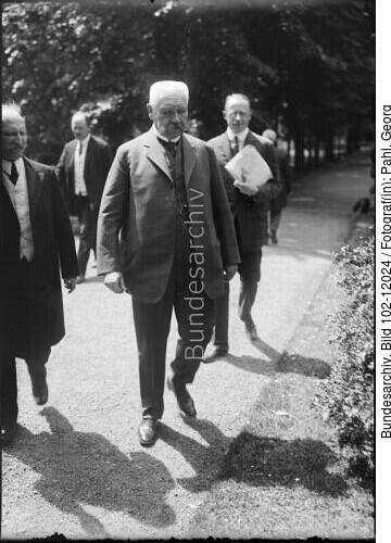 Paul v. Hindenburg