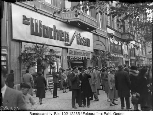 Berlin, Erstes deutsches Wochenschau-Kino