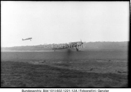 Frankreich, FW 190 bei Start / Landung